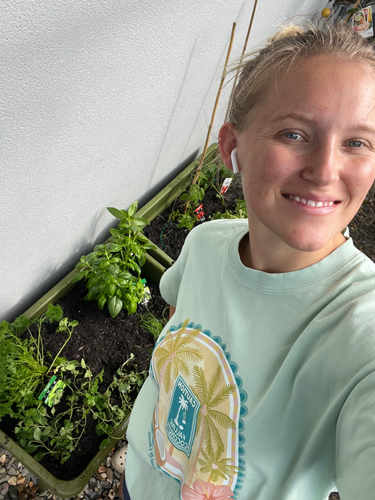 Falling Coconuts Apple Green T-shirt image 2